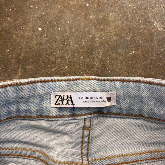 Zara Light Wash Bootcut Frayed Jeans Women’s Size 4 - Picture 4 of 8